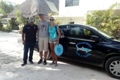 Transfer privado de puerto de chiquila ao aeroporto de cancun com carros novos, água gelada inclusa e motoristas certificados. serviço direto, seguro e com retirada no local.