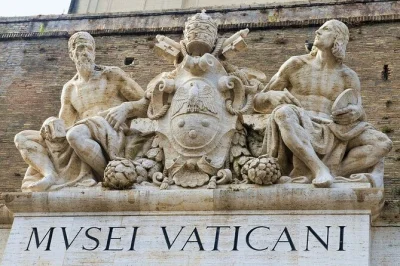 Evite filas em roma com acesso prioritário ao museu do vaticano e capela sistina, acompanhado por guia certificado. inclui fones e todas as entradas.