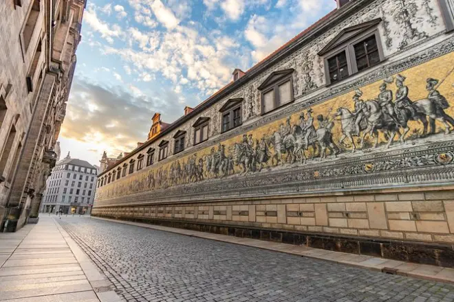 Dresden entdecken: Kunst, Kultur und lokale Einblicke in 90 Min