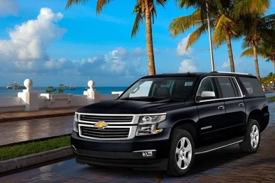 Traslado privado en cancún con suv climatizado, conductor certificado y bienvenida personalizada. reserva fácil para llegar o salir sin estrés.
