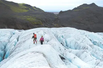 Randonnée privée sur le glacier Sólheimajökull : Crevasses et glace