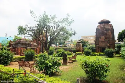 Bhubaneswar Tempel und Höhlen: 4-stündige geführte Tour mit dem Auto