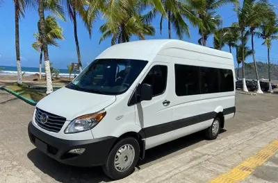 Da aeroporto SJO a Manuel Antonio con van privato e aria condizionata