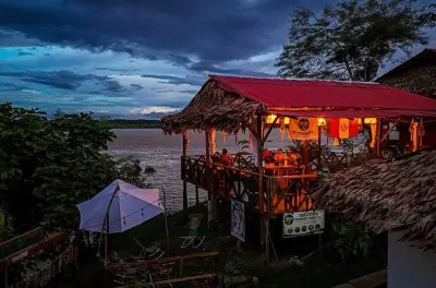 Amazonas-Tour: 3 Tage Dschungellodge & rosa Delfine