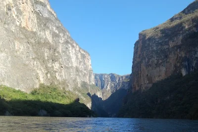 Feel the wind on a sumidero canyon river cruise, spot wildlife, and wander chiapa de corzo’s lively streets. includes hotel pickup and local guide.