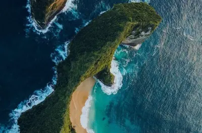 Nusa Penida: Vier Strände mit Fahrer und Mittagessen entdecken