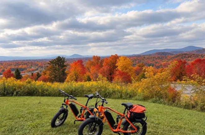 Tour de e-bike em Asheville: Centro, River Arts e Grove Arcade