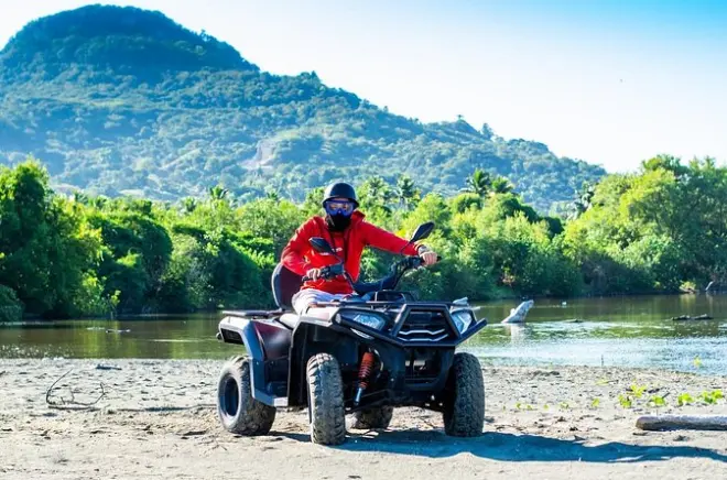 Balade en quad à Puerto Plata : Villages et plage