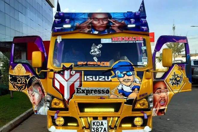 Matatu-Erlebnis in Nairobi: Mit lokalen Bussen fahren