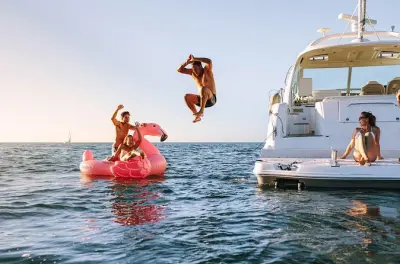 Rhodes to Lindos yacht cruise: 3 beaches, lunch & swimming