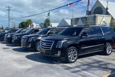 De Freeport à Port Lucaya en limousine partagée, transfert inclus