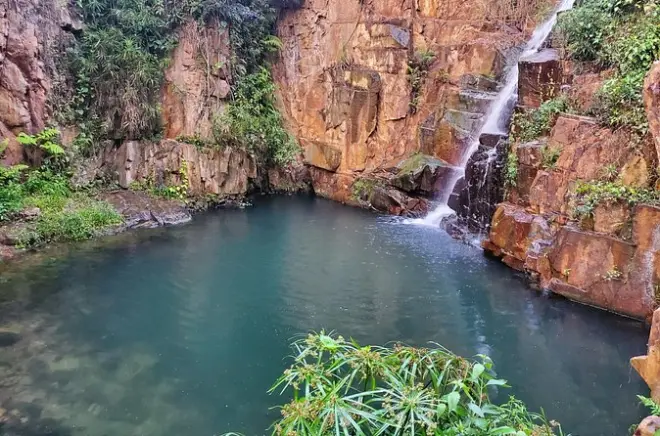 Sorgenti fredde e calde di Puerto Rico con piscine termali segrete
