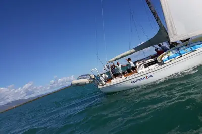 Atardecer en velero privado por la costa sur de Puerto Rico, Jobos