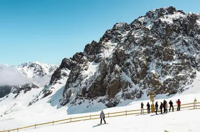 Almaty: Medeu, Shymbulak, lago Big Almaty e spettacolo di falchi