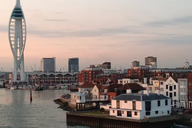 Traslado privado de Portsmouth a Londres: Servicio puerta a puerta