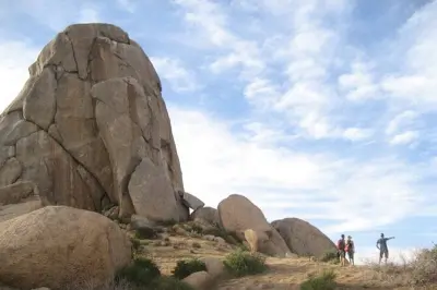 Tom's Thumb Guided Hike Scottsdale: Desert Views Switchbacks