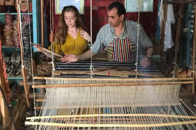 Wollweberei-Workshop in Chefchaouen: Traditionelles Weben lernen