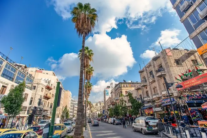 Amman Private Tour: Citadel, Rainbow Street & Local Lunch