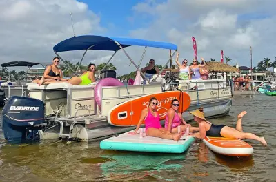 Fort Lauderdale Sandbar Boat Tour: Private Pontoon & Paddle Boards