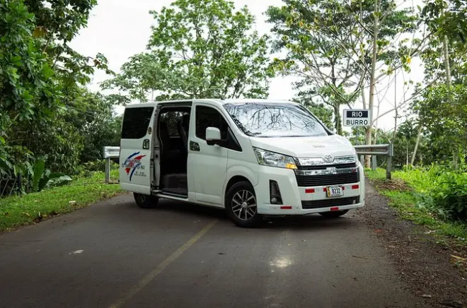 Manuel Antonio to La Fortuna Private Transfer Air-Conditioned Van