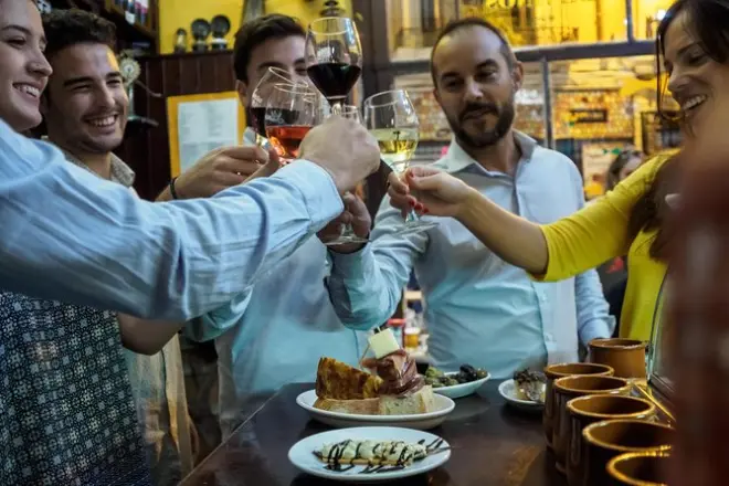 Abendliche Tapas-Tour durch Zaragozas Viertel El Tubo