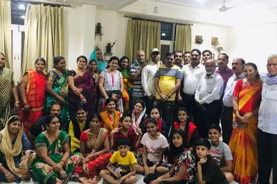 Réservez un transfert privé depuis l’aéroport de jaipur avec une berline propre et un chauffeur local. transfert sûr et confortable vers n’importe quel lieu en ville. climatisé, fiable, rése