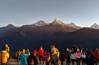 4 Tage Pokhara-Tal mit Poon Hill Sonnenaufgang und Ghandruk