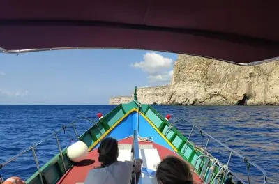 Comino private boat charter: Blue Lagoon & caves, 3 hours