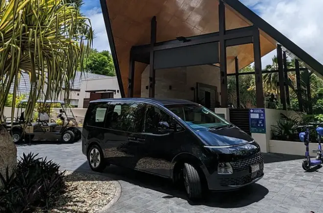 Transfert privé Cairns aéroport Port Douglas : Luxe électrique