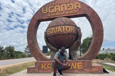 Equator Tour from Kampala: Hemisphere Experiment & Craft Markets