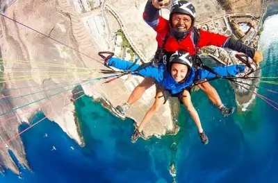 Paragliding 1000 Meter: Über Tenerife fliegen