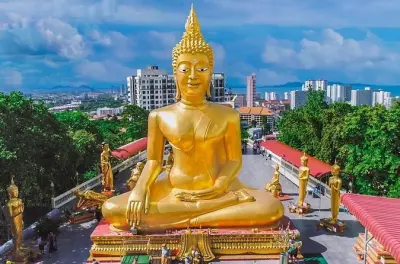 Pattaya City Tour & Floating Market: Half-day with Big Buddha