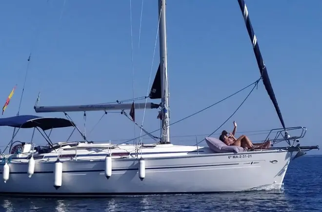 Segeln in Marbella: 2-stündige Yachtfahrt an der Costa del Sol