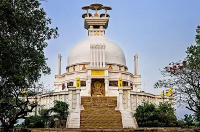 Bhubaneswar Führung: Dhauli Shanti Stupa & Tempel mit dem Auto