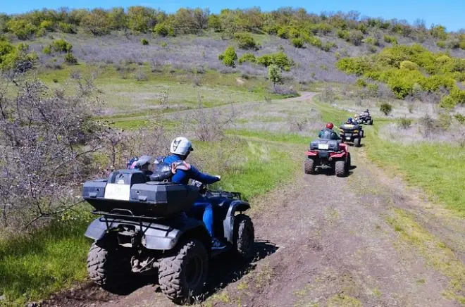 Tour in quad vicino a Kableshkovo: Percorso di 20 km sul Mar Nero