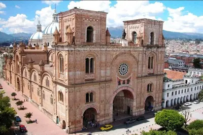 Cuenca Nachtführung: Historisches Zentrum & Aussichtspunkt El Turi