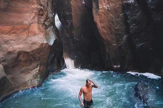Wadi Al Mujib water adventure from Amman: Hiking and climbing