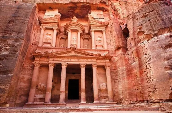 Petra e Wadi Rum em 3 dias: Tesouro e acampamento no deserto