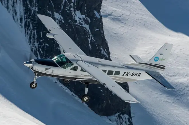 Milford Sound Rundflug ab Queenstown mit Landung