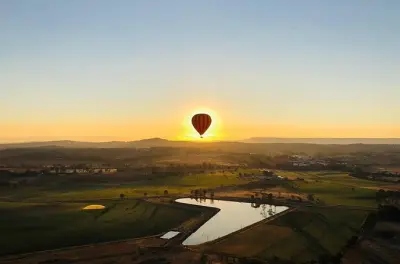 Desayuno en viñedo y vuelo en globo sobre Scenic Rim, Brisbane