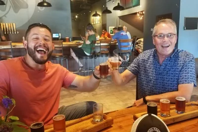 Erlebe st. augustine bei einer kneipentour durch historische gassen – probiere lokale craft-biere, entdecke jahrhundertealte straßen und höre spannende geschichten. inklusive essen & getränke.