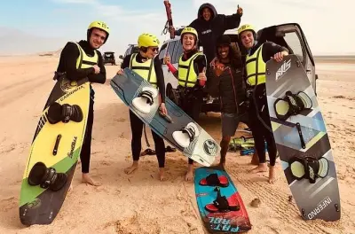 Corso di kitesurf a Dakhla: Impara dalle basi fino a cavalcare