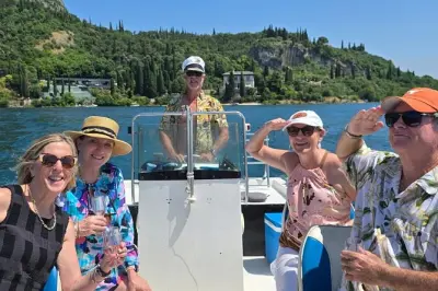 Private Bootstour Gardasee: Isola del Garda mit Weinverkostung