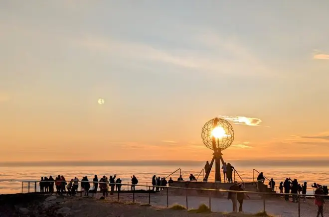 Cabo Norte con cultura sámi y centollas: 4 horas