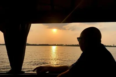 Passeio ao pôr do sol em Can Tho com guia pelo delta do Mekong