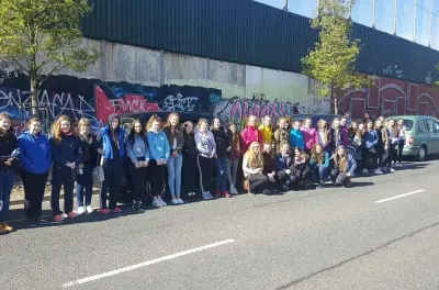 Fresques politiques de Belfast et histoire des Troubles en taxi noir