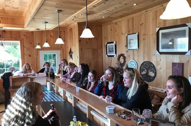 Brewery, Winery & Cider Tastings Tour: Southwestern Ontario