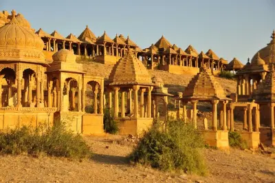 Jaisalmer : Fort, havelis et safari à dos de chameau