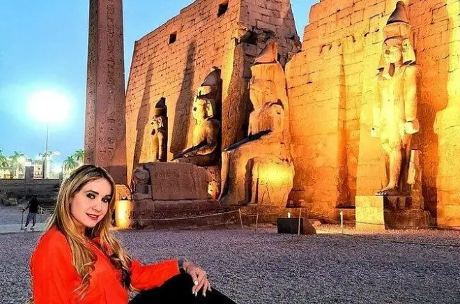 4-Day Nile Cruise Aswan to Luxor: Abu Simbel & Hot Air Balloon
