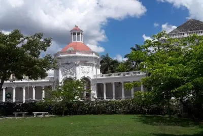 Kingston Day Trip: Bob Marley Museum & Emancipation Park